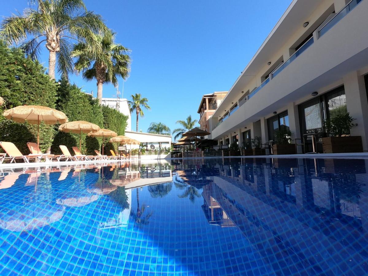 Paradise Bar Apartments Plános 外观 照片