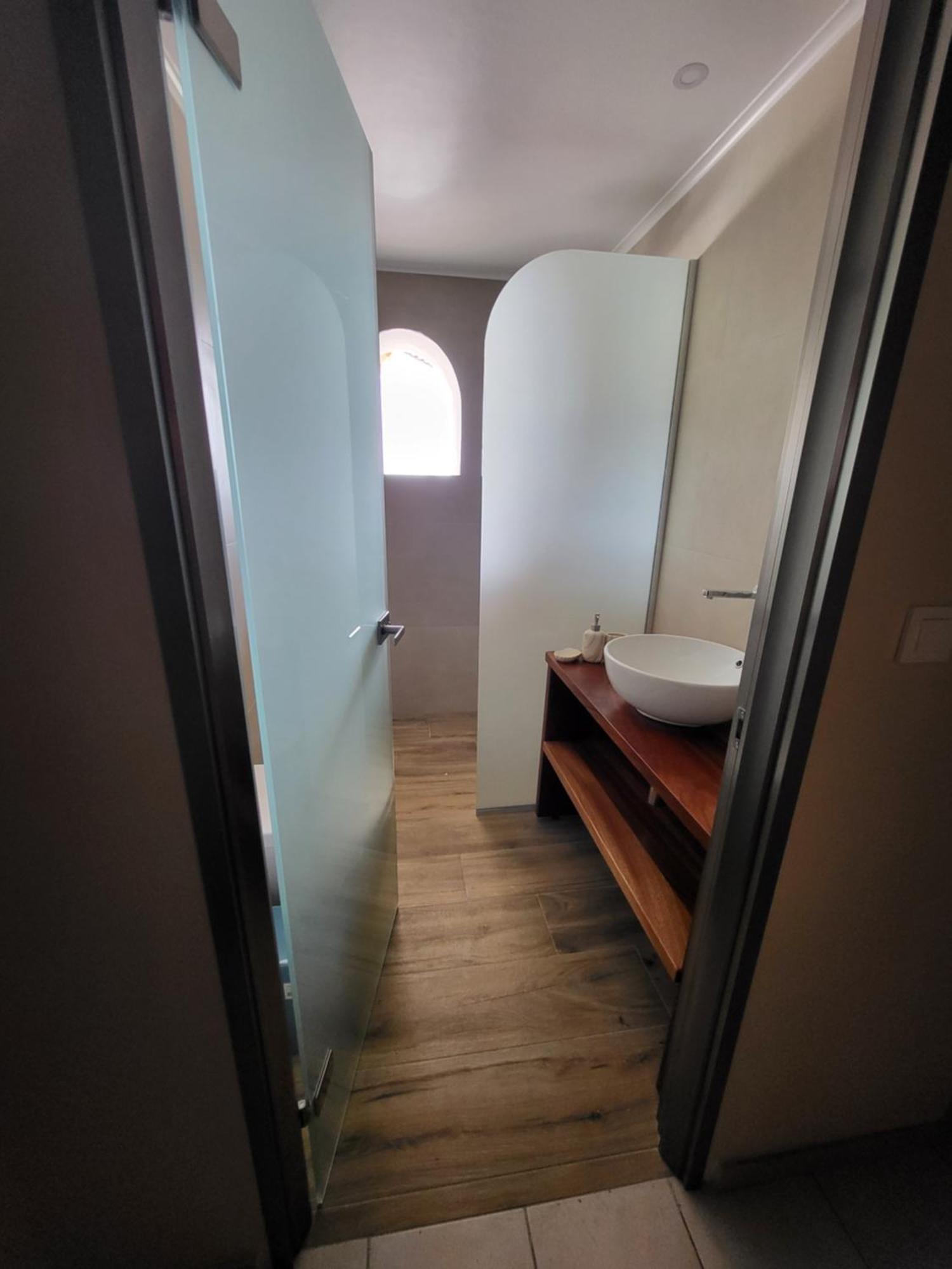 Paradise Bar Apartments Plános 外观 照片