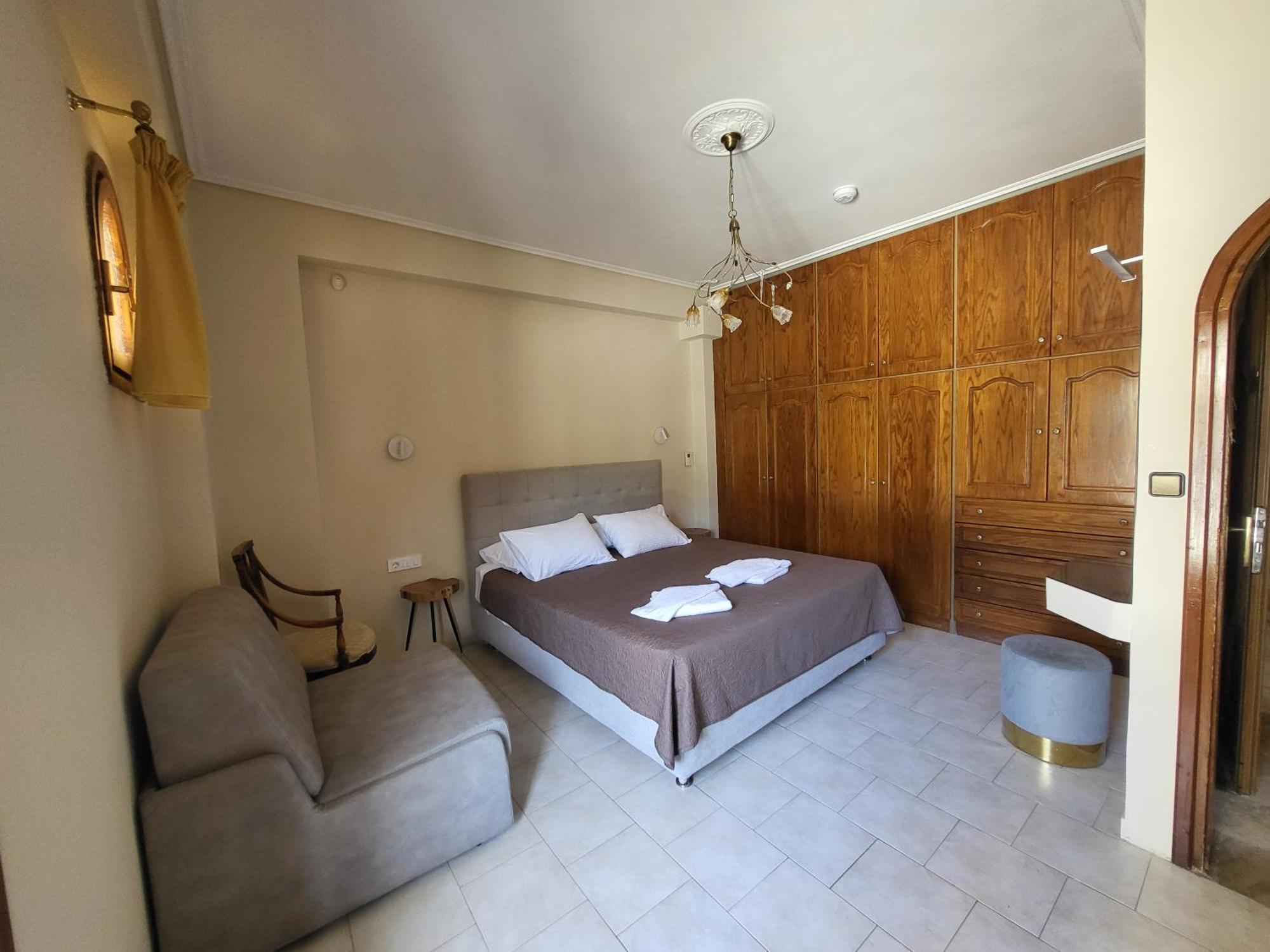 Paradise Bar Apartments Plános 外观 照片