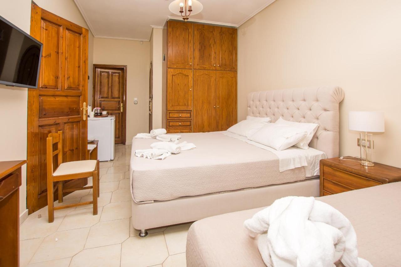 Paradise Bar Apartments Plános 外观 照片